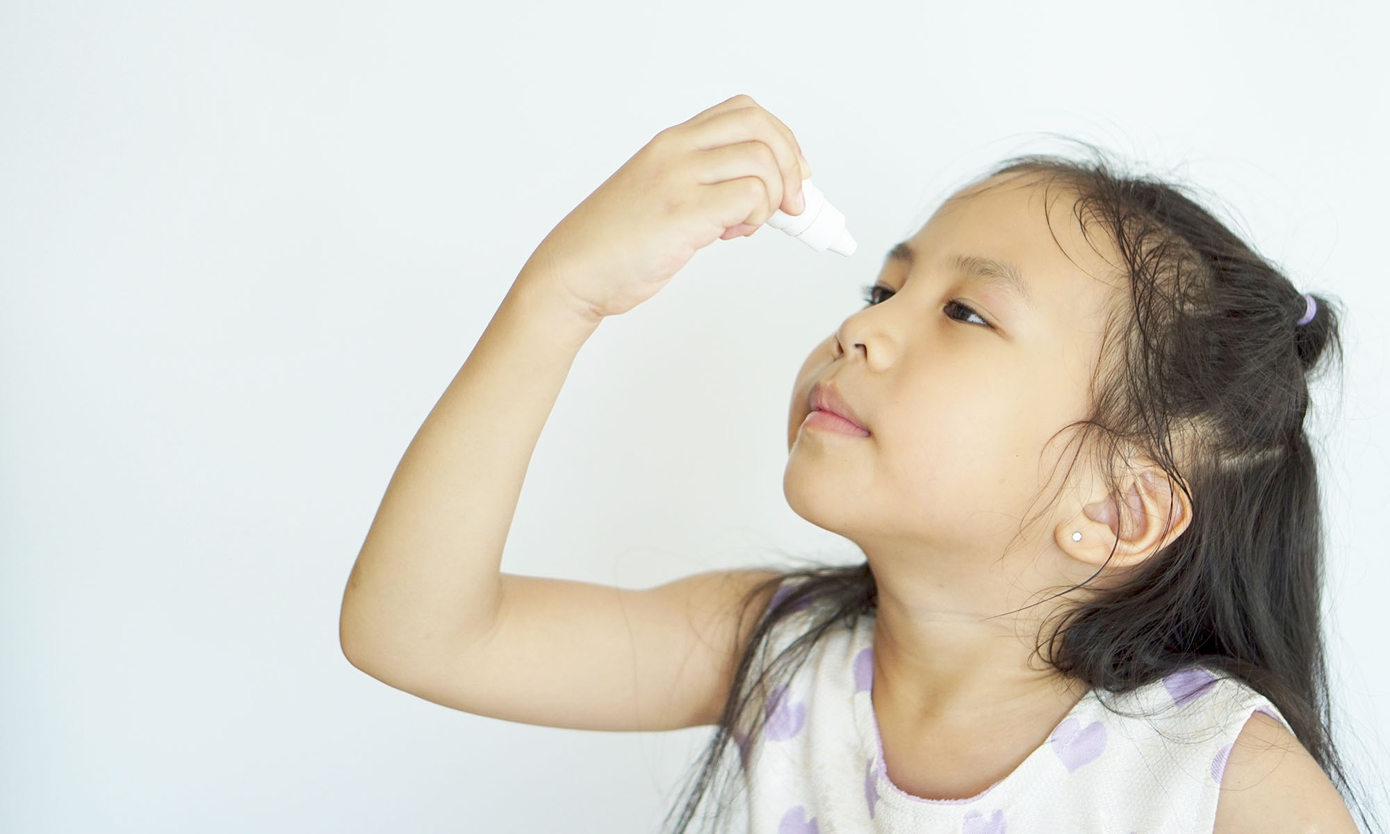 Atropine eye drops for myopia control in children